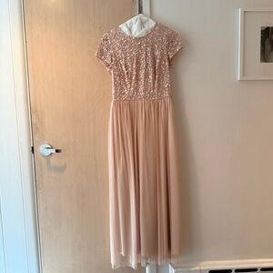 Elegant Pink Sequin Maxi Dress